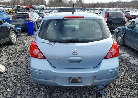 2011 Nissan Versa 1.8 S z USA, uszkodzony, nr VIN 3N1BC1CP6BL443390